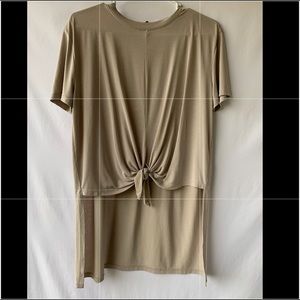 High low t-shirt tan/bone color w/tie front